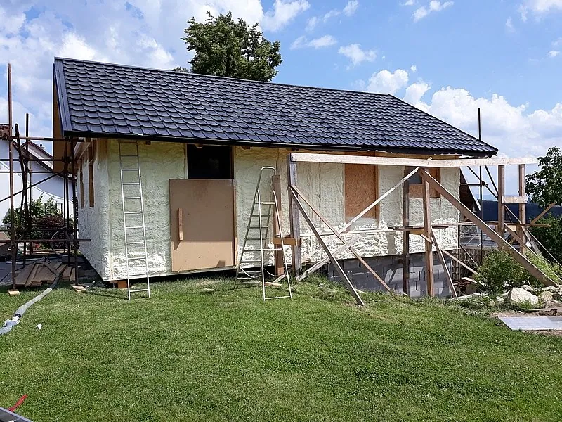 Izolace dřevostavby stříkanou PUR pěnou – reference Superizolace 23